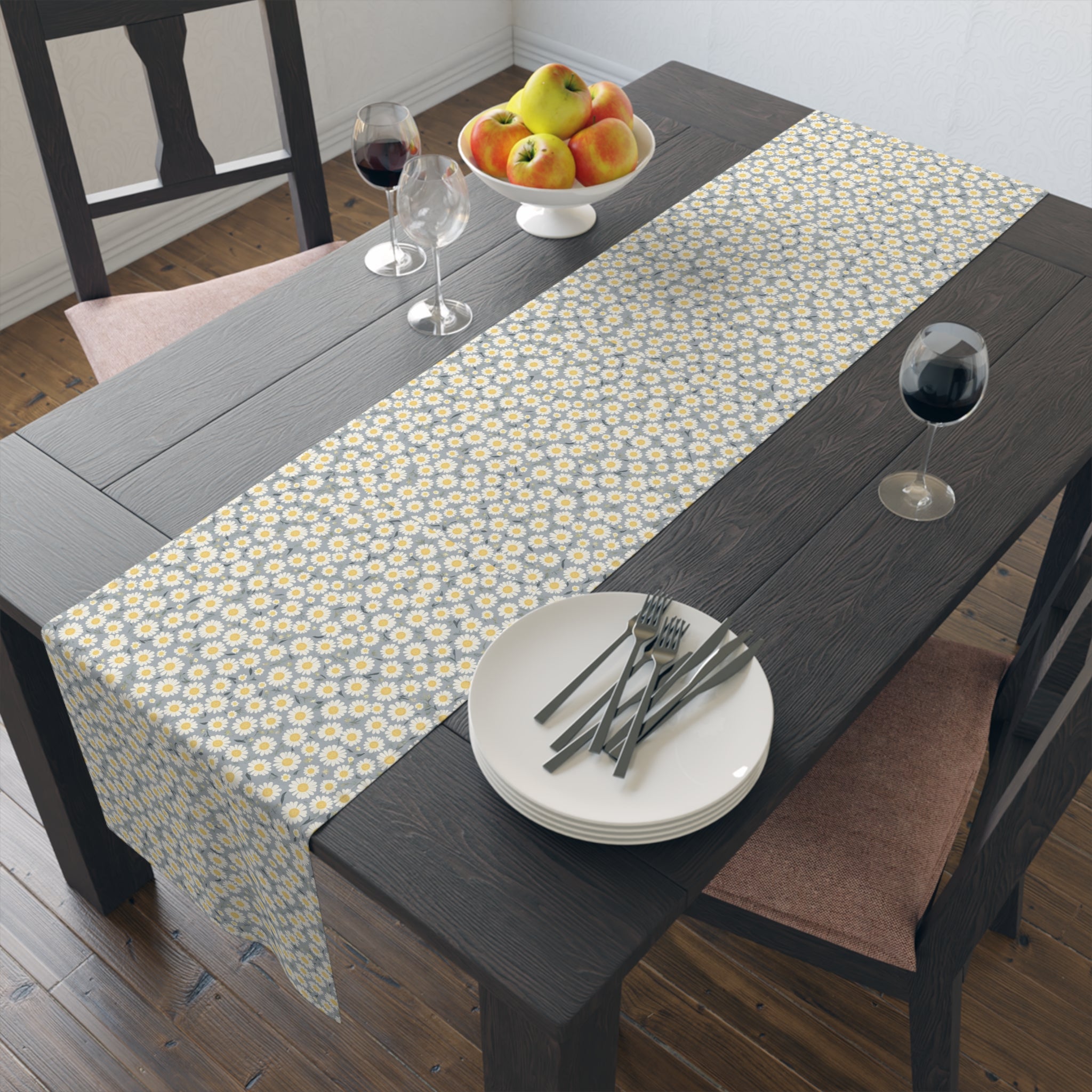 Daisy Table Runner | Cottagecore Farmhouse Kitchen Decor | Floral Dining Table Runner | Rustic Country Table Linen